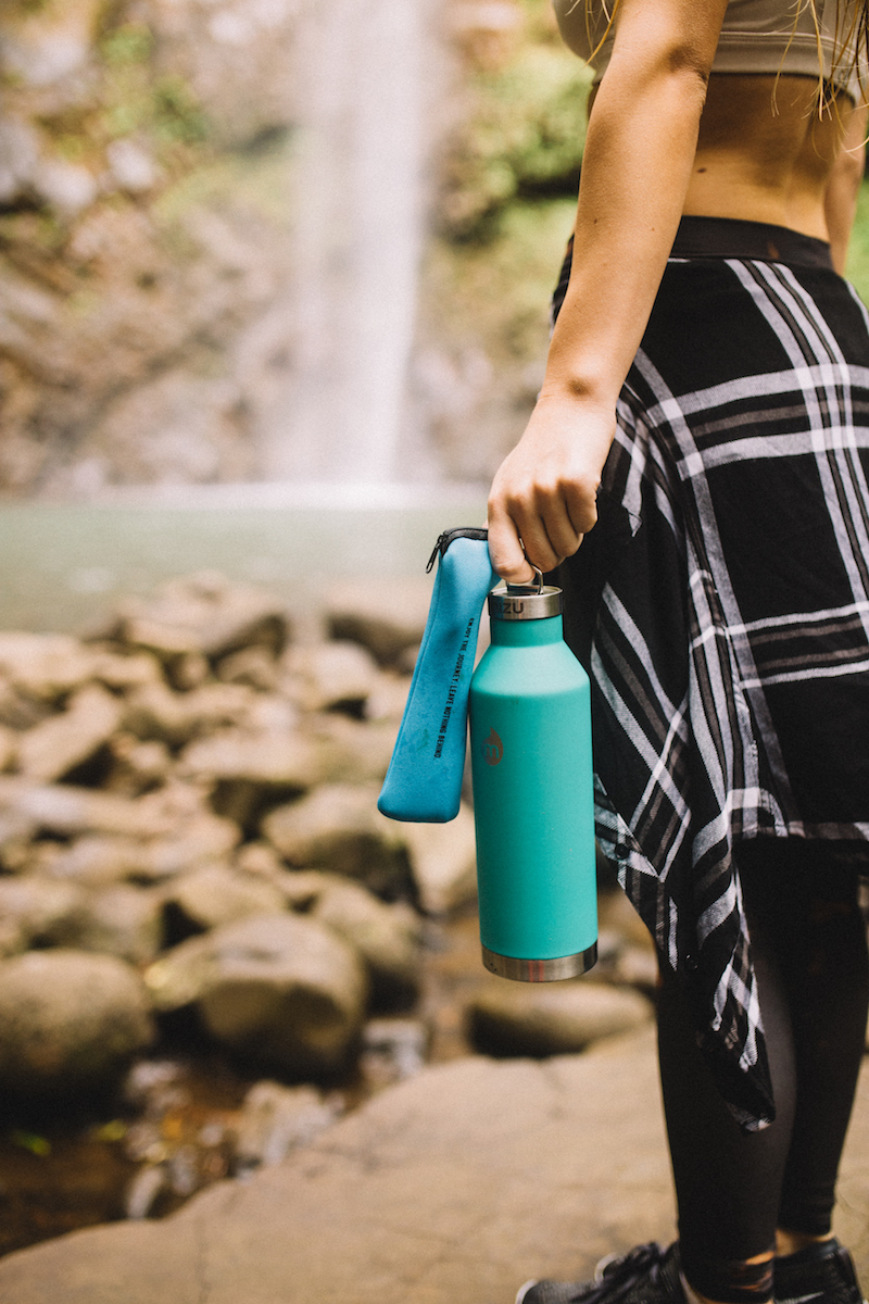 Nachhaltige Packliste - Trinkflasche von Mizu - Reisen ohne Plastik